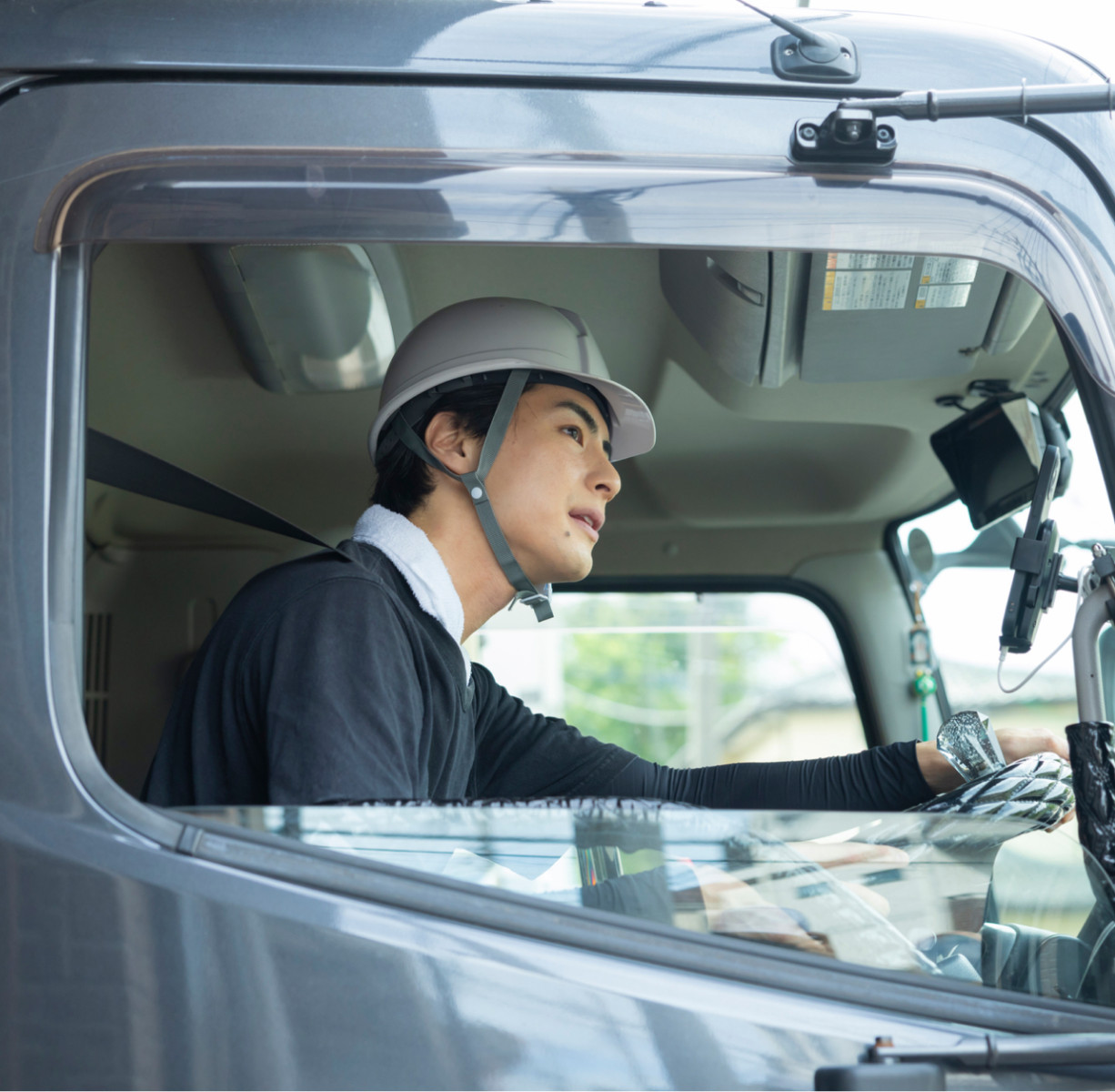 東新運輸の未来を創る仲間を募集中